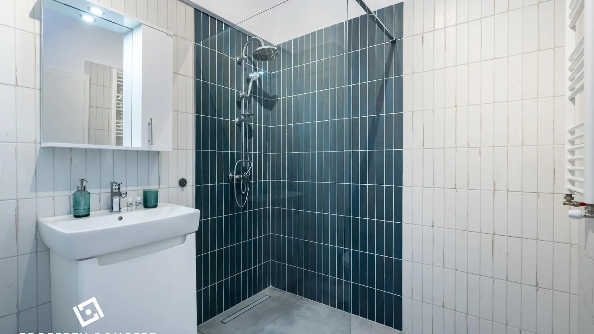 Central Residence Apartment 421 布加勒斯特
